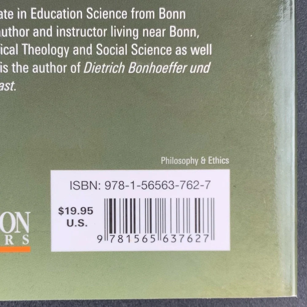 Dietrich Bonhoeffer: An Introduction to His Thoughts by Sabine Dramm. 2007.